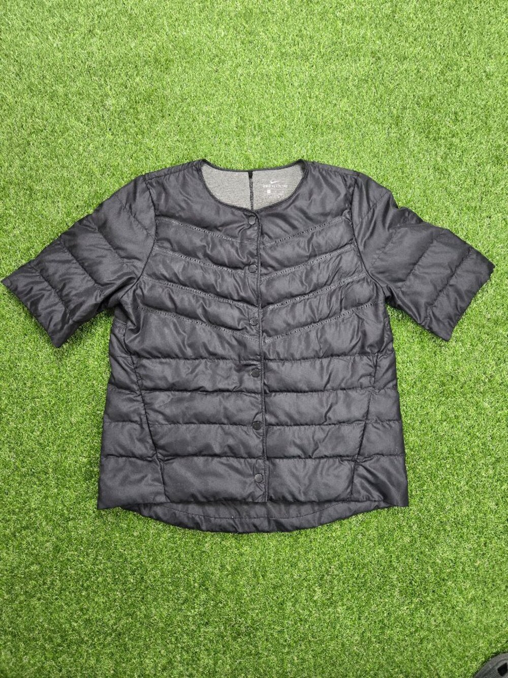 Nike Aeroloft HyperAdapt Jacket Womens Medium Black Golf Puffer Short Sleeve